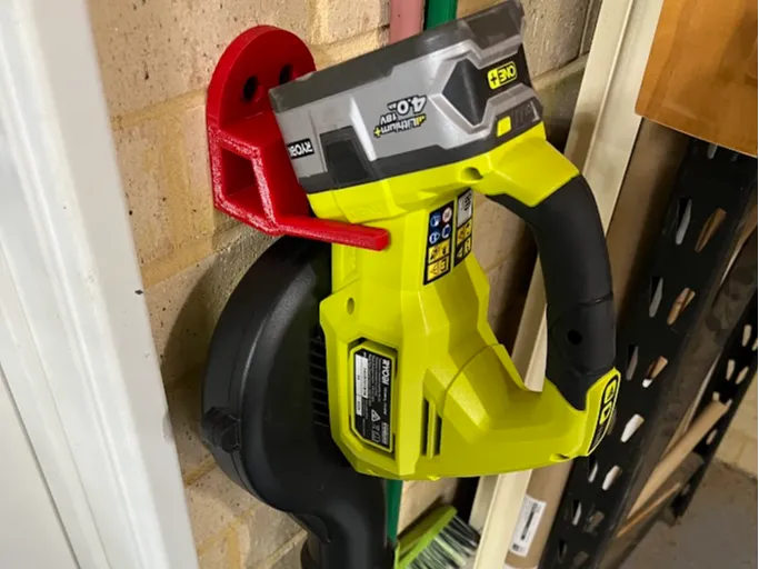 Hanger for ryobi Whisper series garden blower