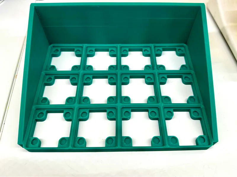 Gridfinity X Multiboard ULTRASTRONG shelf 4X3