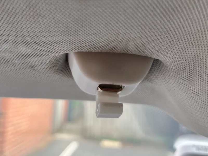 2010 VW Polo Sun Visor Clip 