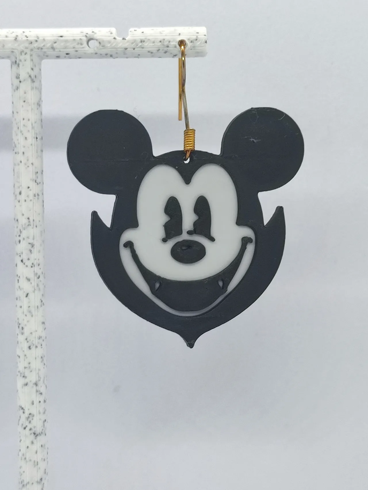 Aretes Terror Vintage view 4