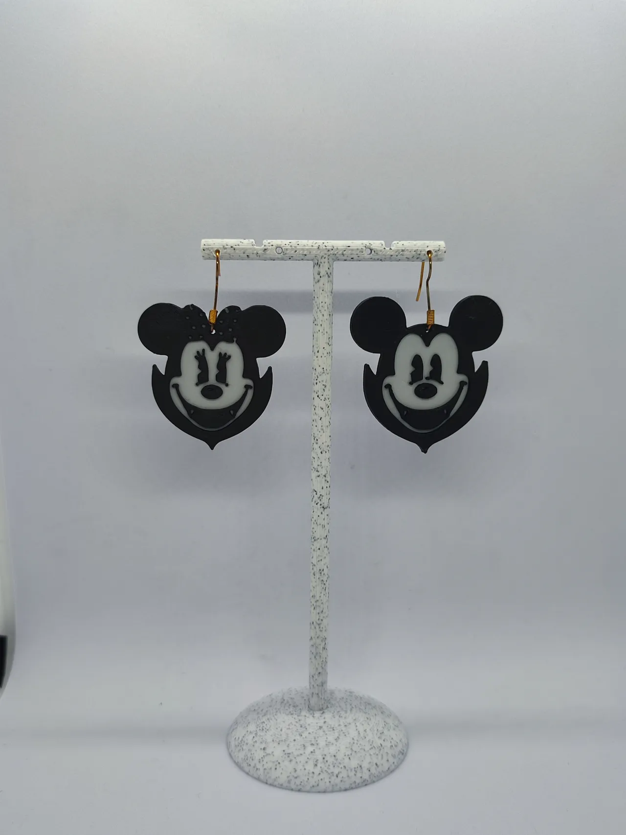 Aretes Terror Vintage view 2