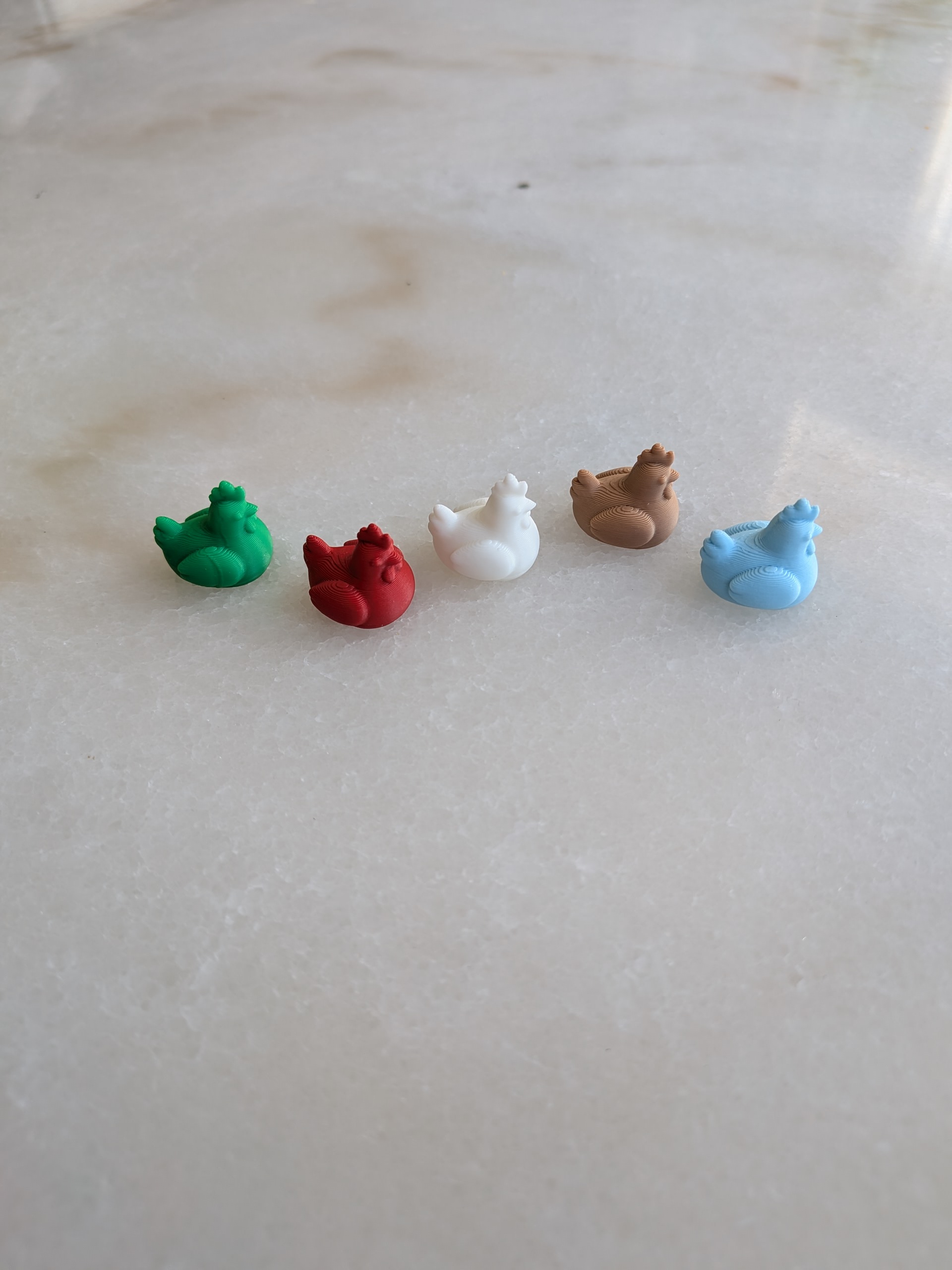 Miniatura 2 do modelo 3D Small Tiny Mini Micro Hen
