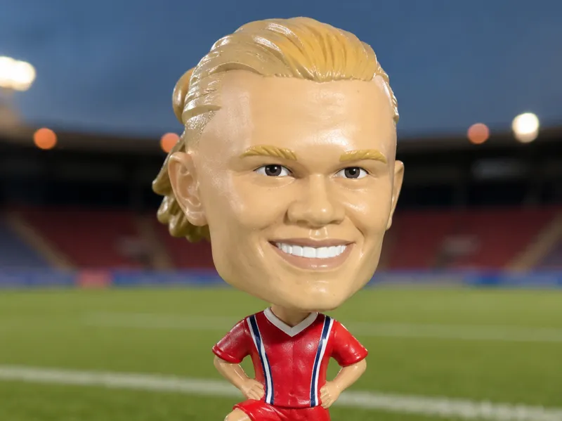 Haaland bobblehead 