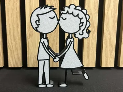 Valentine Couple Figurines Kissing