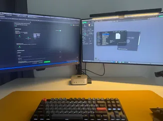 Universal Monitor Bar Light