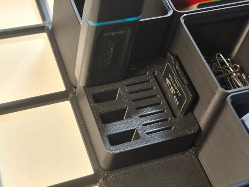 Grigfinity 1x1 flash storage