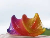Vase tour effet fil tendu — photo 1