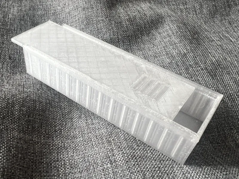 A1 Mini, caja para guardar las piezas