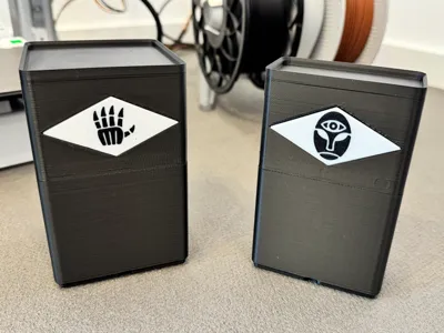 Gridfinity TCG Deck Box – Modular Emblems