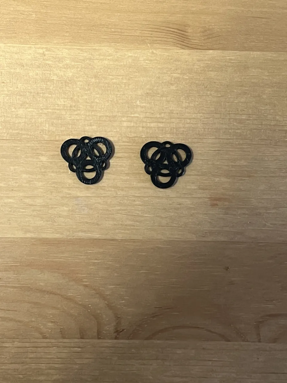 earrings view 2