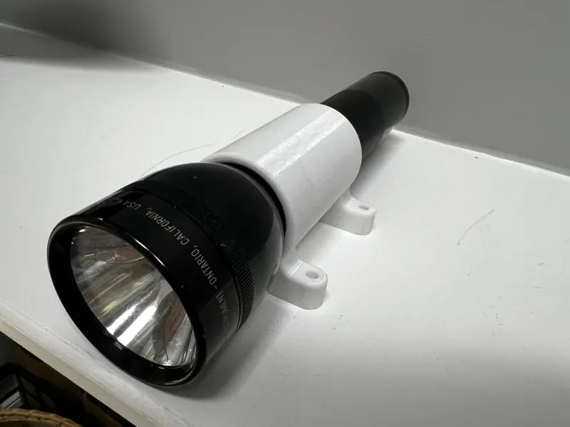 Maglite Flashlight Holder