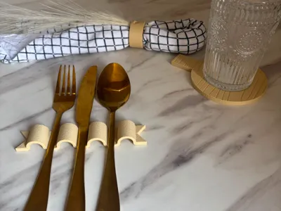 Wavy Ribbon Cutlery Rest & Napkin Ring Table Set