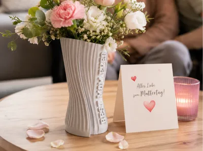Best Mom Ever Spiral Vase