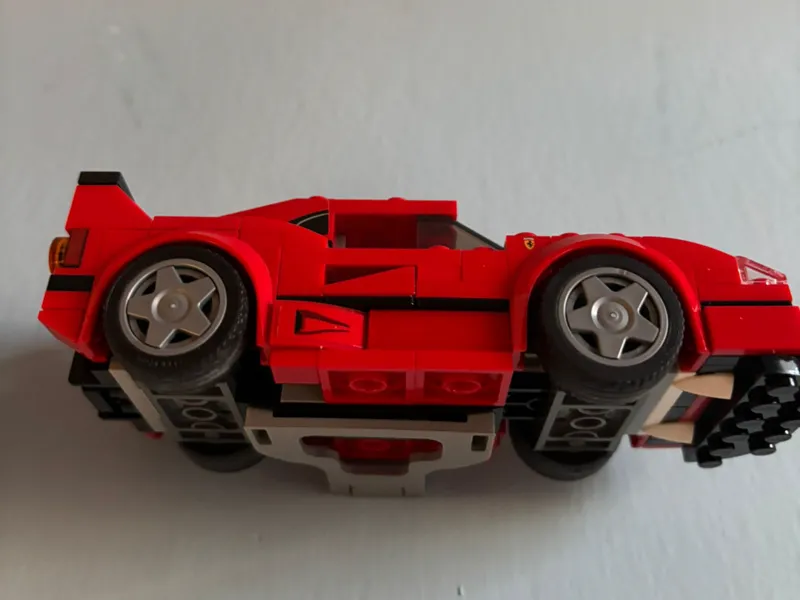 Speed Champions Ferrari f40 stand