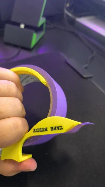 Pieza para disfraz o exhibición: MASKING TAPE BUDDY — vista de referencia 4