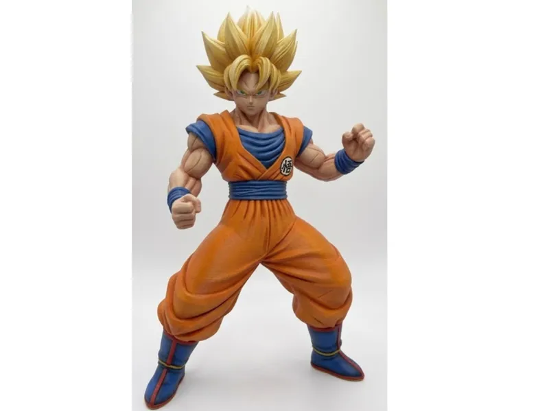 GOKU FIGURE
