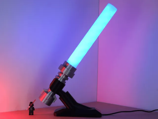 Giant LEGOs-Like Lightsaber Lamp (10:1 scale)