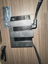 Support alimentation sous bureau Odyssey G5 — photo 5