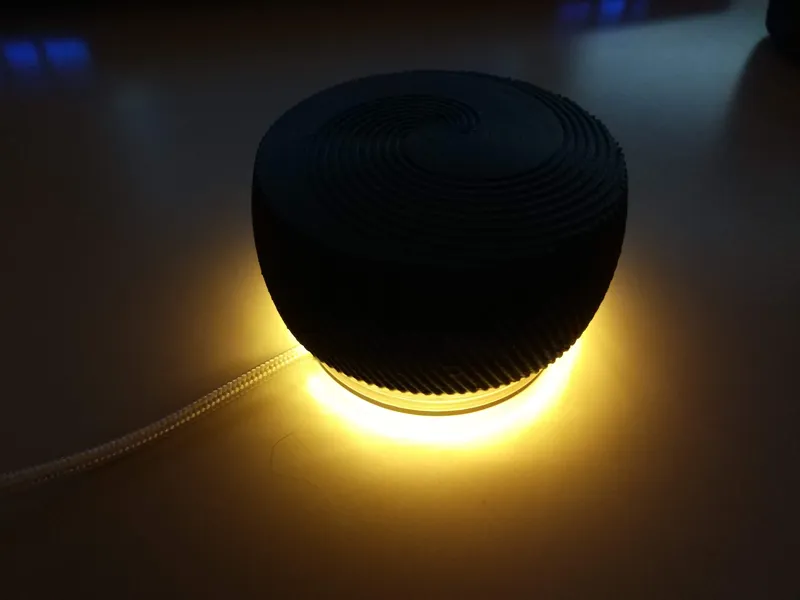 Media control volume knob with LED strip