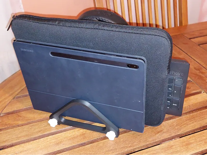 Desktop organizer