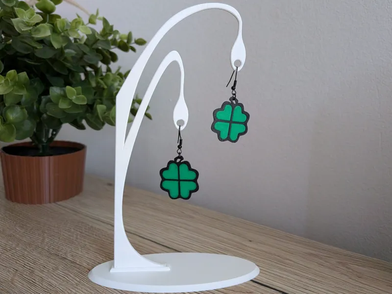Display stand for earrings 