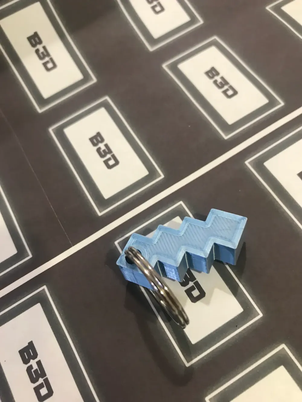 cool shaped square bagtag by mr print (B3D) - MakerWorld