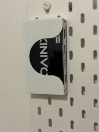 Support glissant pour switch HDMI, panneau Ikea Skadis — photo 4