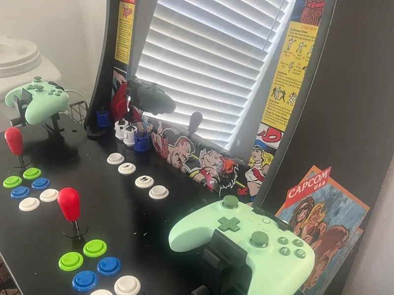 Desk mounted 8bitdo 2c controller holder/ n64 base