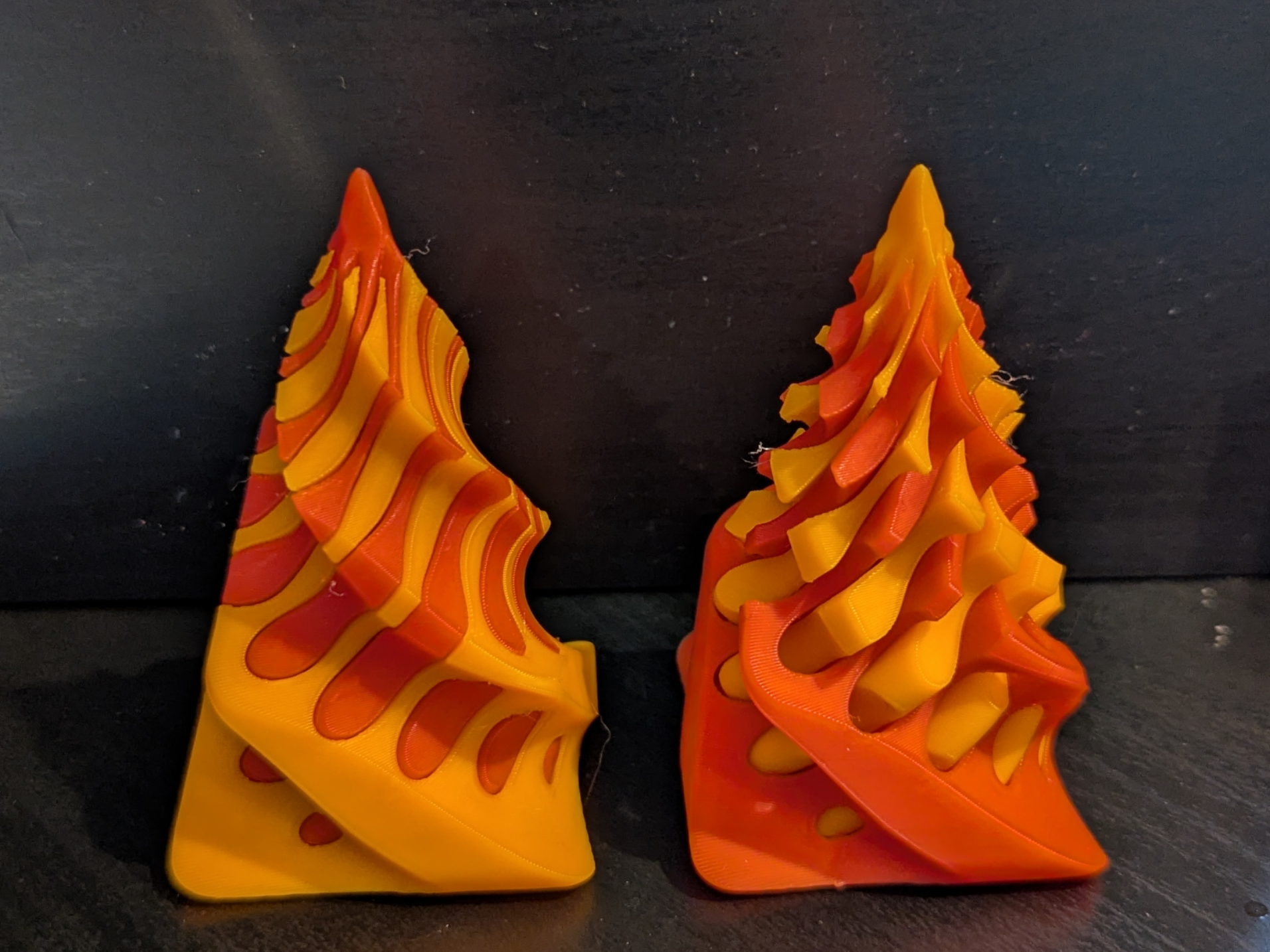 Passthrough Spiral Pyramid Fidget