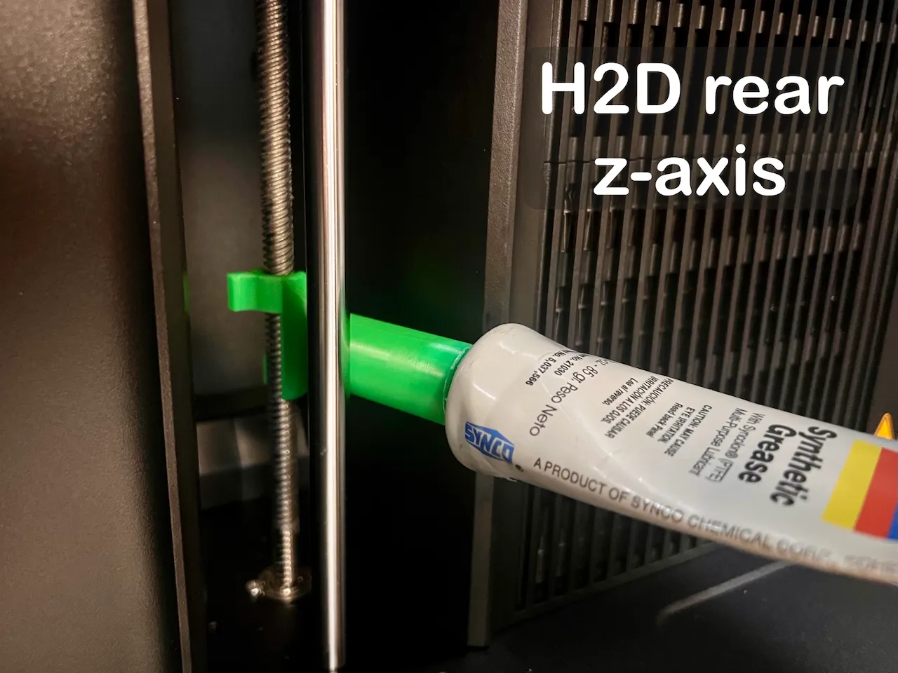 EZ-Z Luber - The EaZy way to lubricate the Z-axis view 4