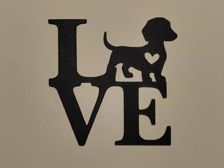 Décoration murale teckel « love »