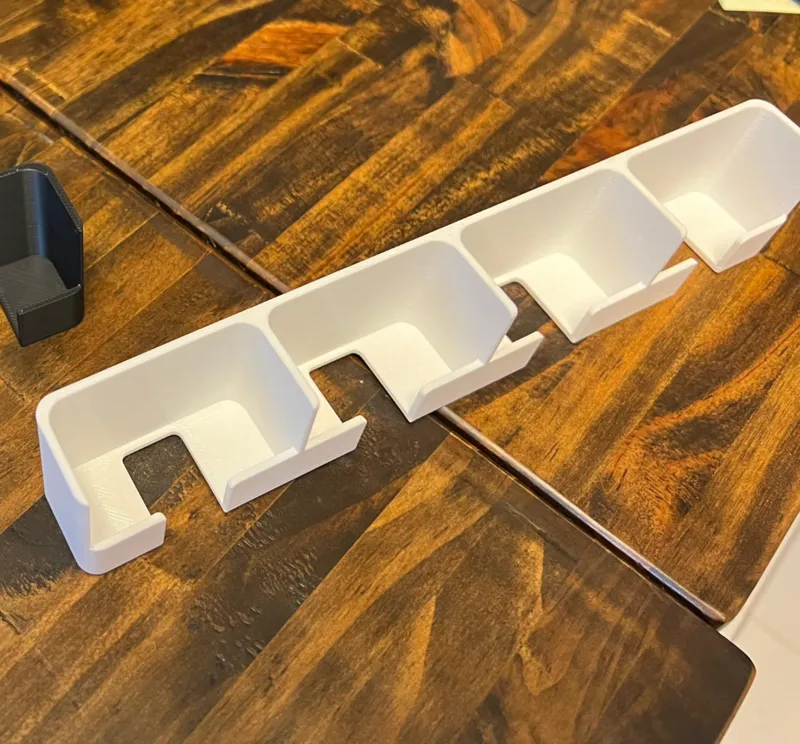 UK Plug Holder