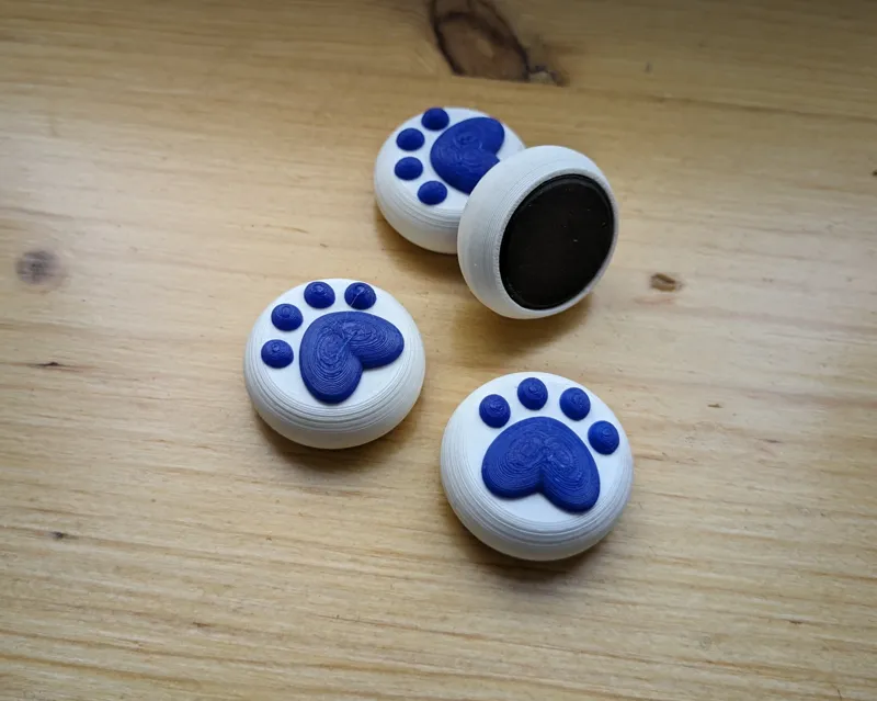 Paw fridge magnet