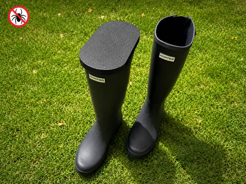 Rubber Boot Spider & Insect Cover