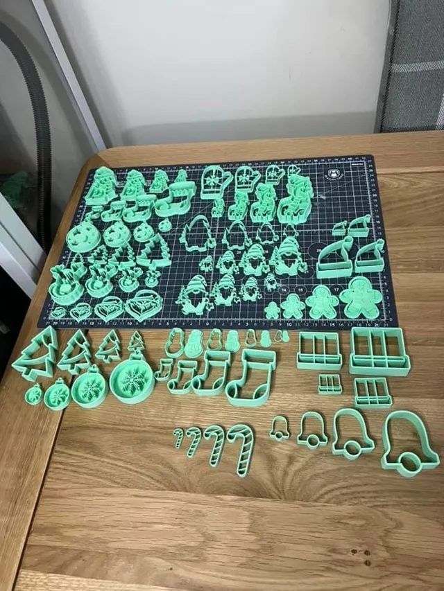 clay earring cutters