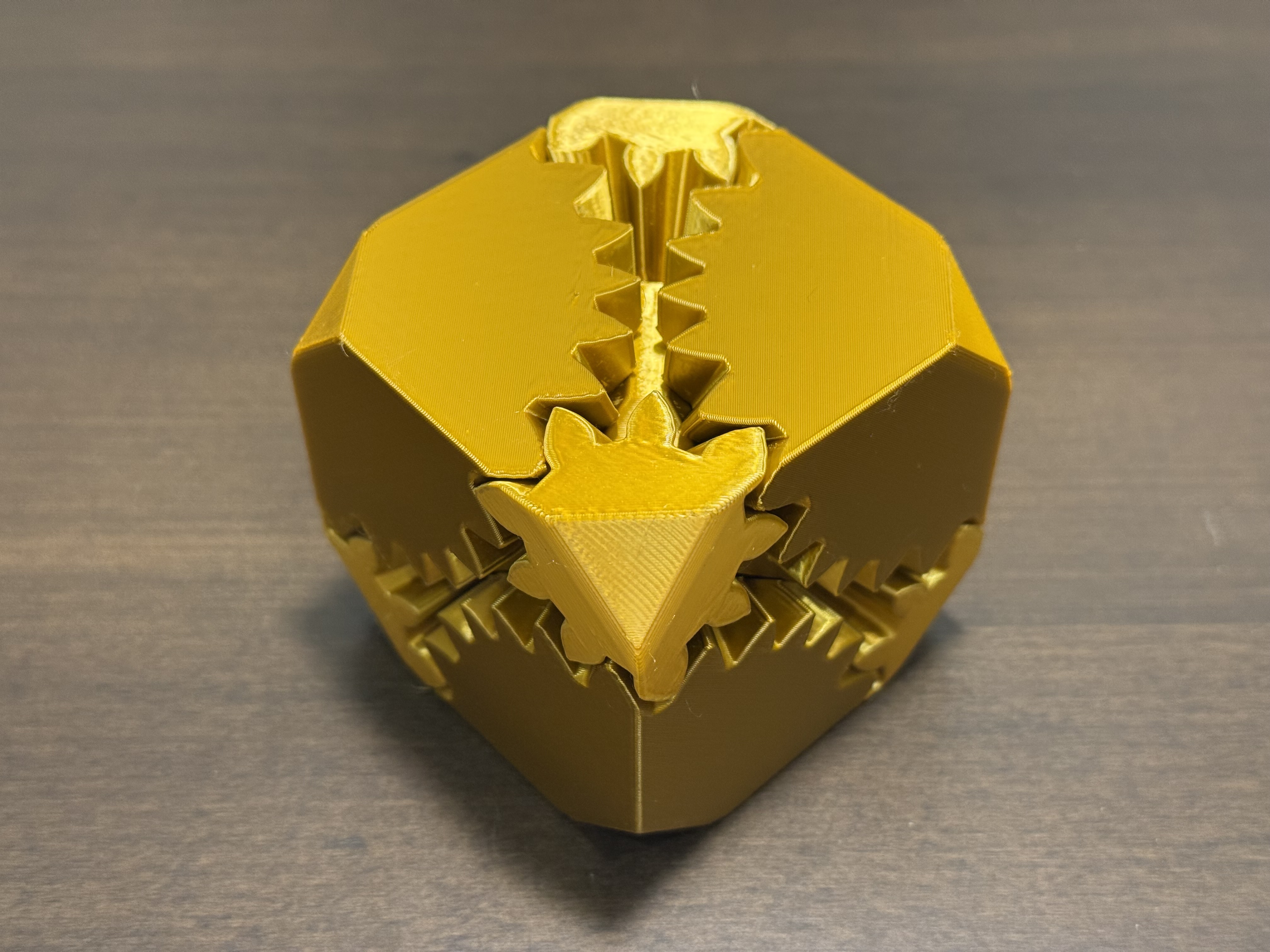 Miniatura 2 do modelo 3D Silent Gear Cube