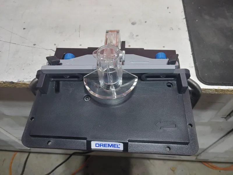 DREMEL 231 Shaper Router Table Guide with Fences
