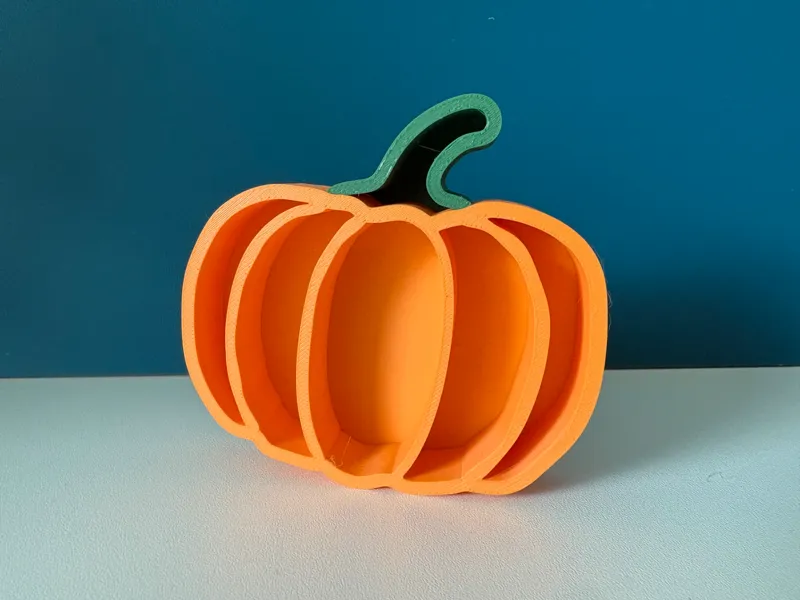 Pumpkin sensory play shape / filling shape