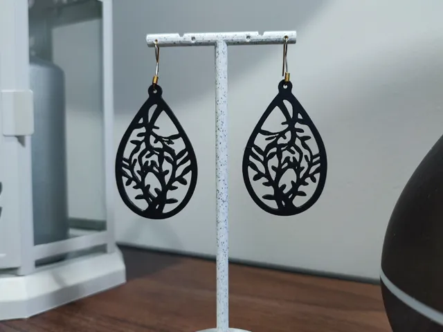 Aretes Raíces al Aire