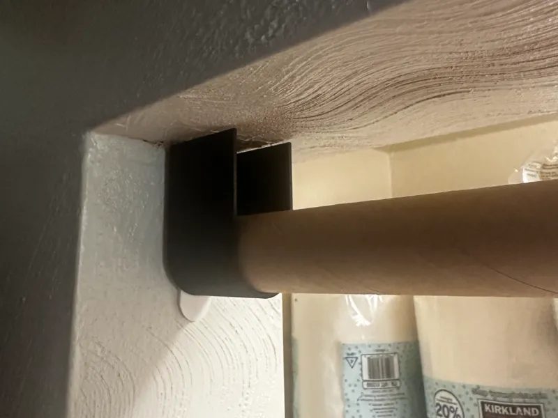 32 mm Carpet Tube Wall Bracket
