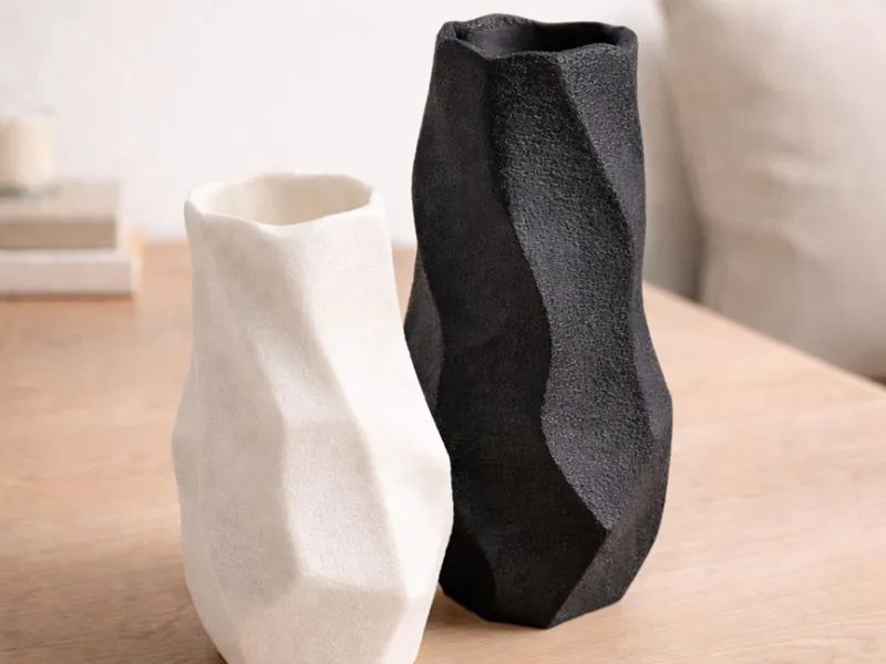 moderne, skulpturale Vase