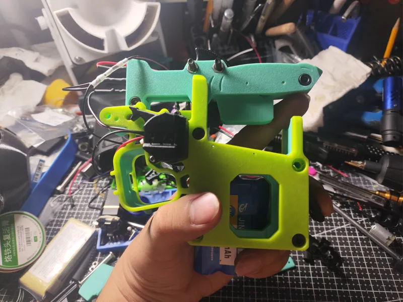 NERF 直龙爪装弹器