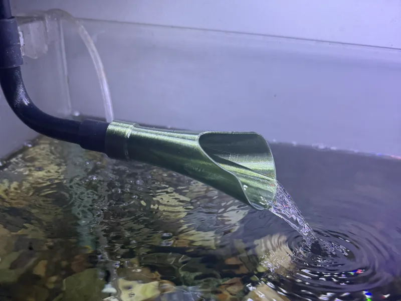 鱼缸扁嘴出水口