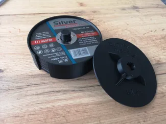 Screw-on container for 125mm / 5" cutting disks