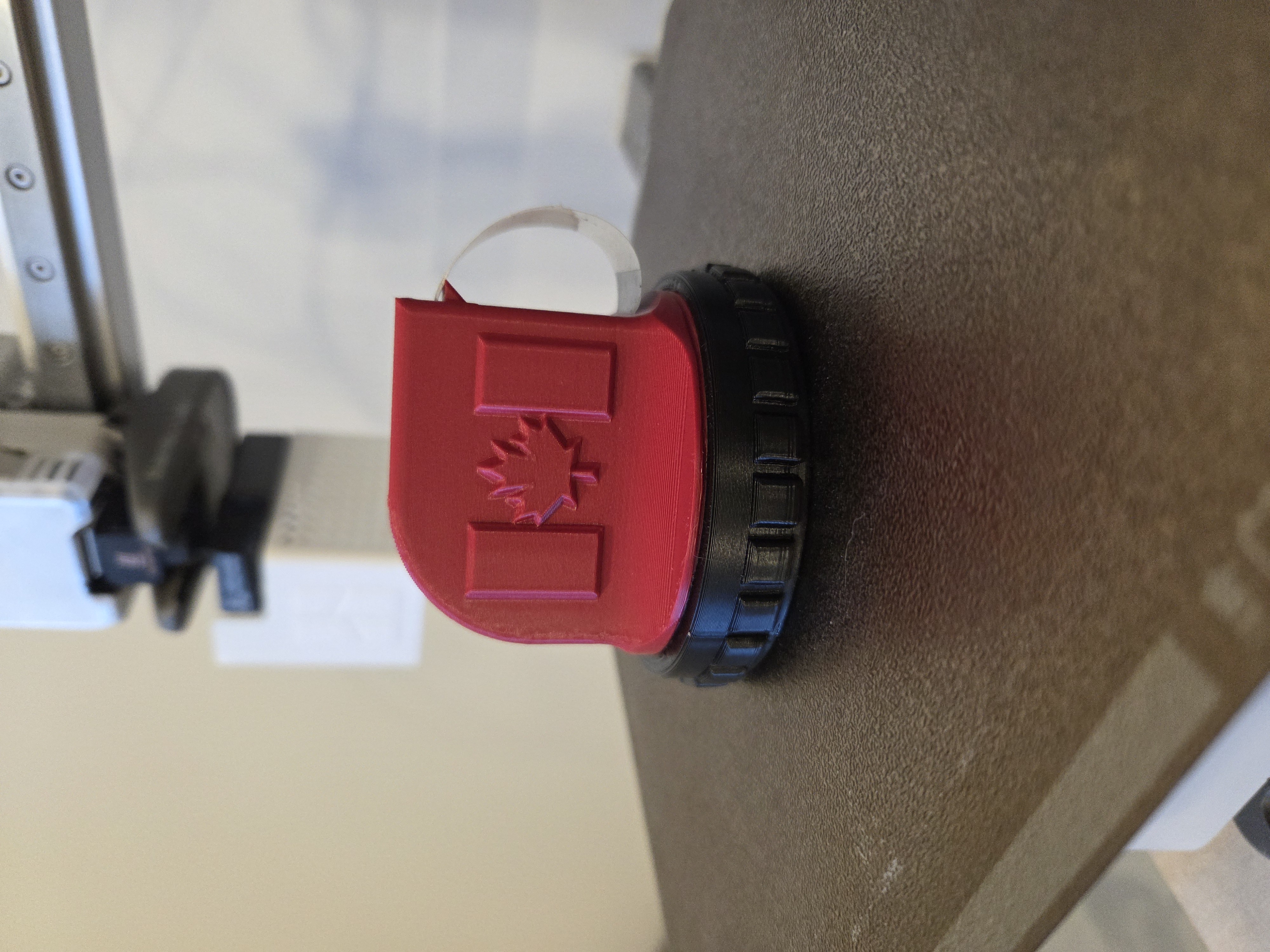 Miniatura 2 do modelo 3D Stamp Dispenser