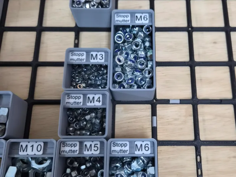 Gridfinity Bins with LABELFINITY cutouts