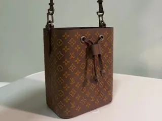 LoVe Gift (水桶包笔筒)