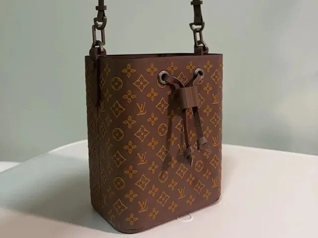 LoVe Gift （水桶包笔筒）