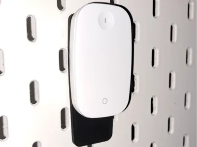 Holder for remote RODRET Skadis compatible
