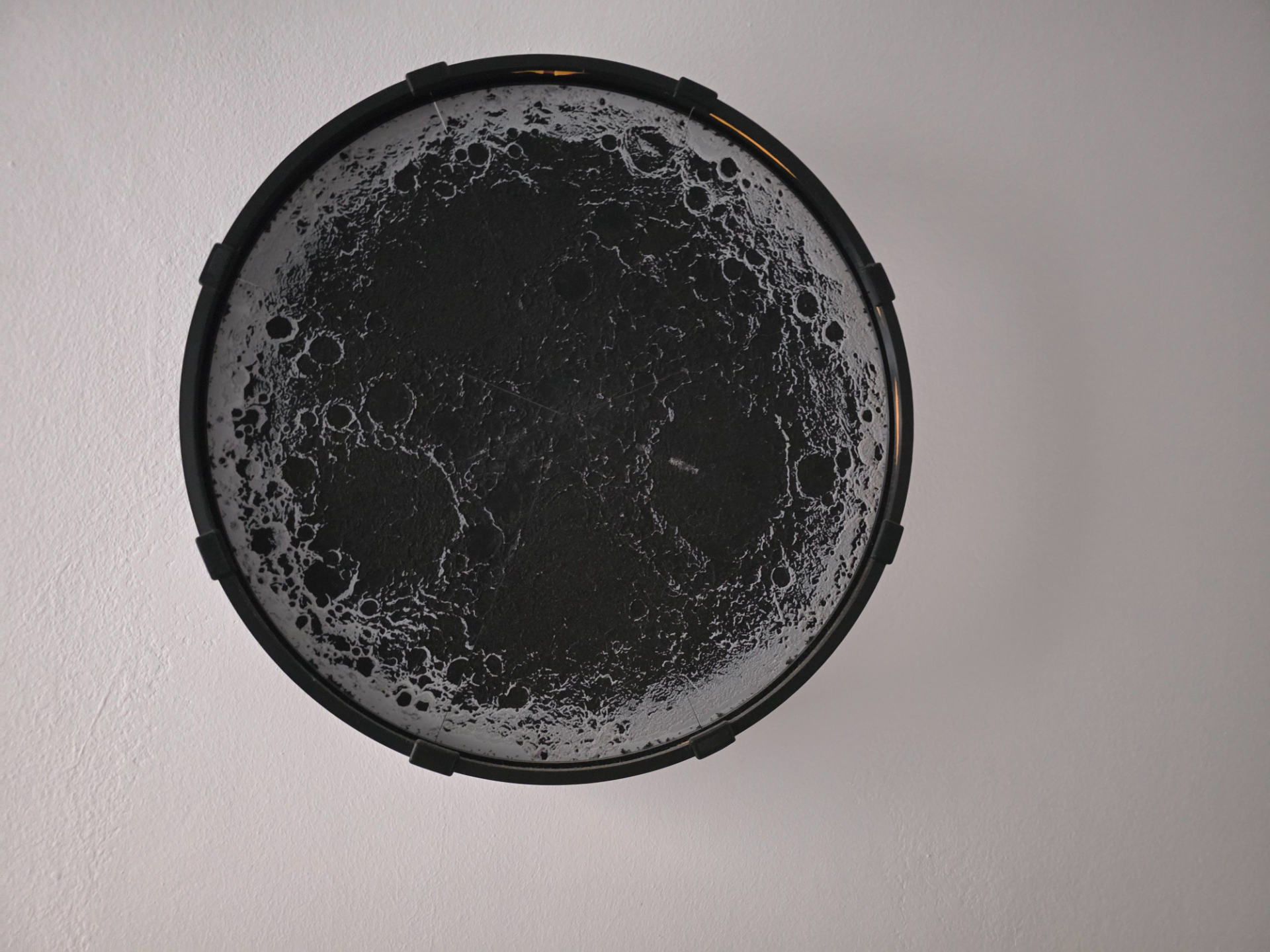 Miniatura 1 do modelo 3D MOON LAMP